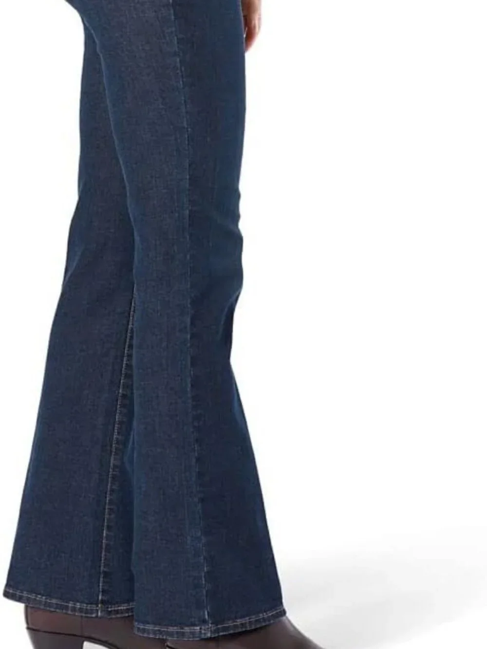 Levi Strauss Signature Shaping Point Bonita (Blue) Pull- On Bootcut Jeans Sz 6 - Picture 3 of 6